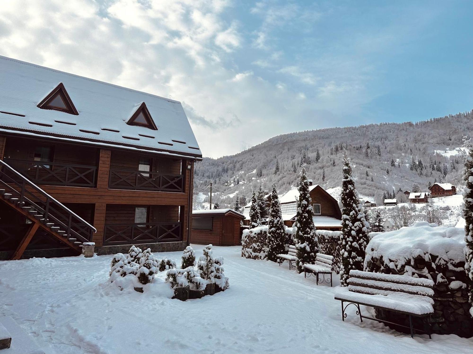 Chalet Filvarok Slavske Luaran gambar