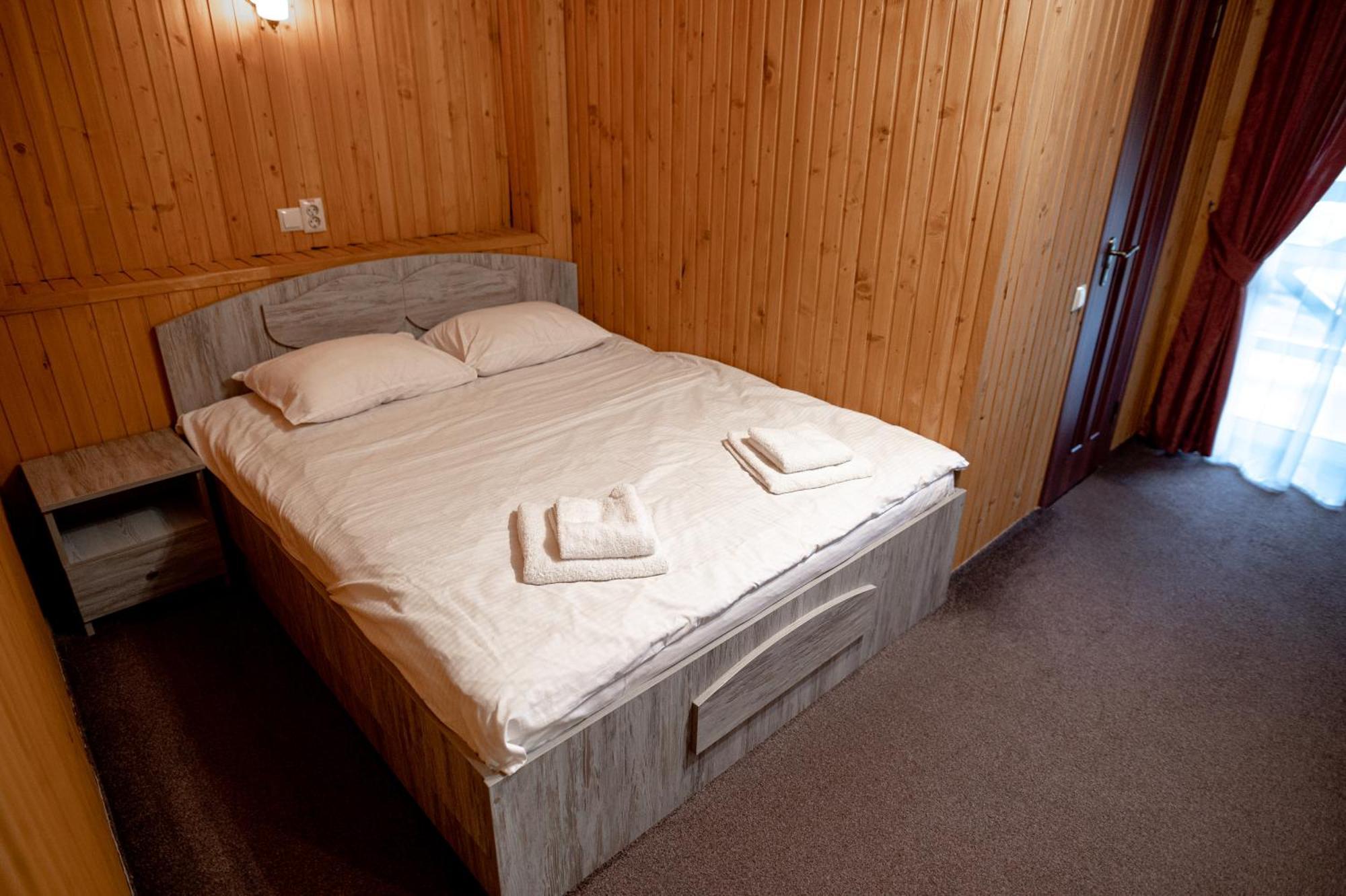 Chalet Filvarok Slavske Luaran gambar
