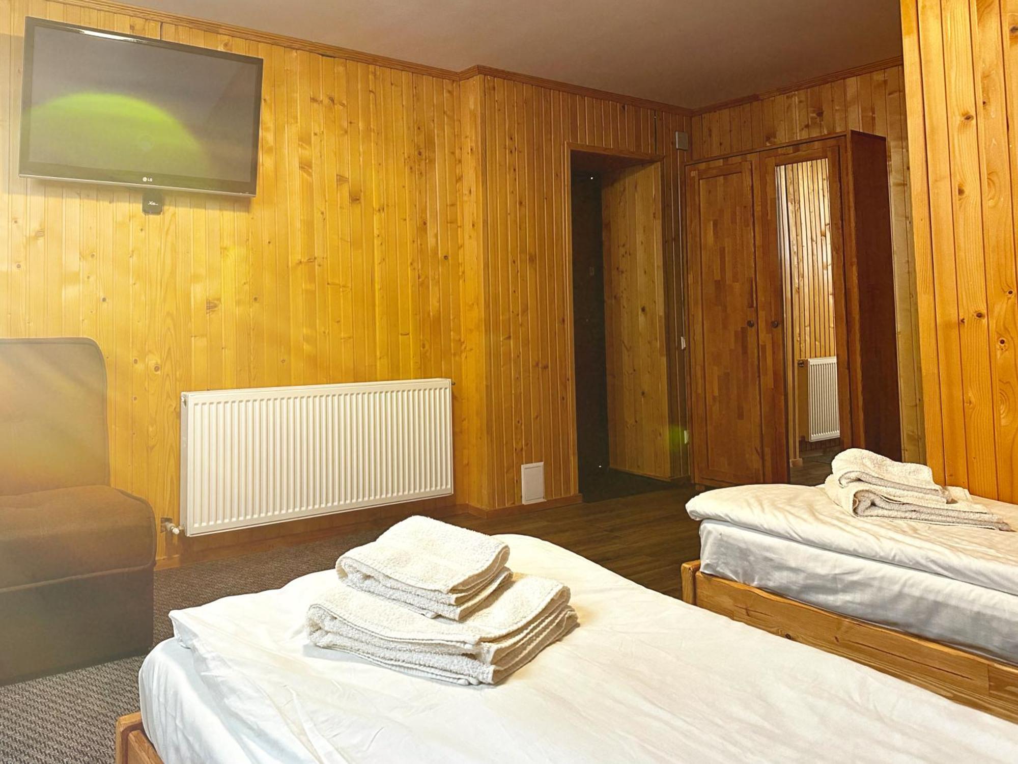 Chalet Filvarok Slavske Luaran gambar